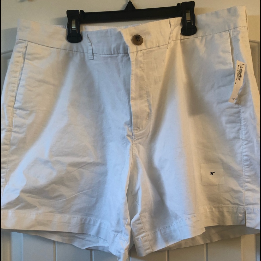 BNWT Old Navy 5 in shorts